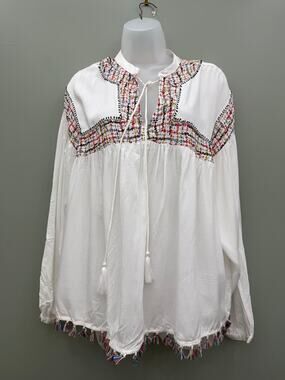 Umgee White Boho Peasant Blouse Small Tassel Fringe Embroidered Tunic Top